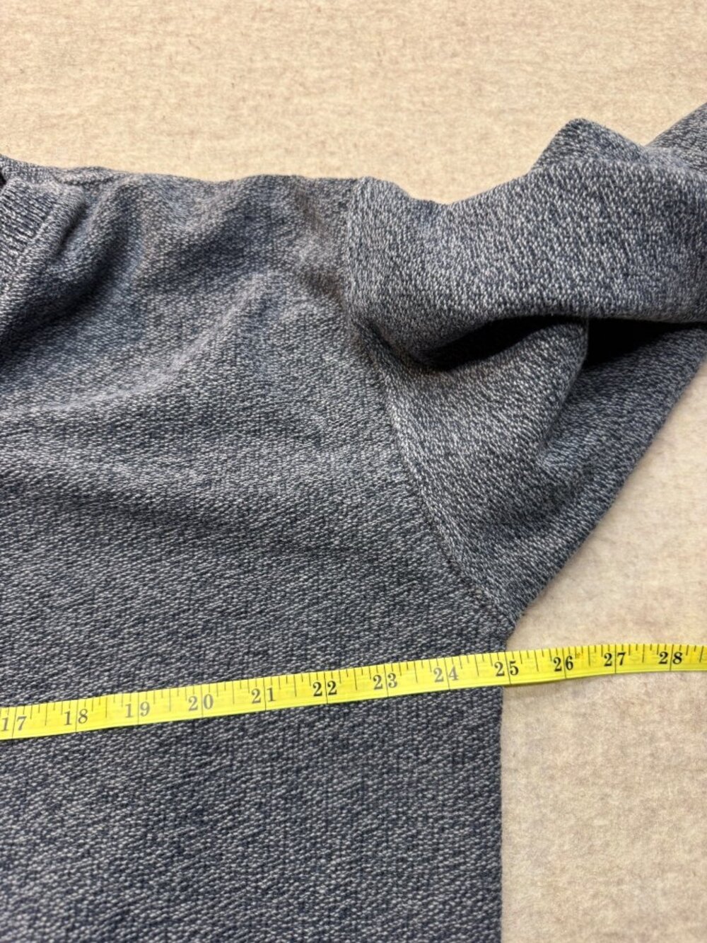 Vintage 90s Columbia Knit Made in USA Grey V-neck Sweater Men's Large - Picture 7 of 8